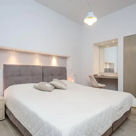 Apartament Filippa *